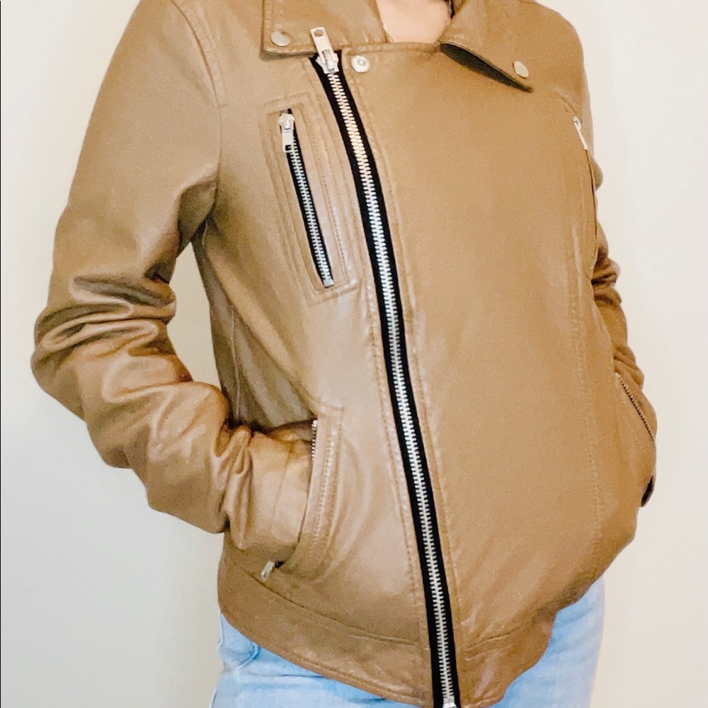 Leather jacket - Picture 3 of 5